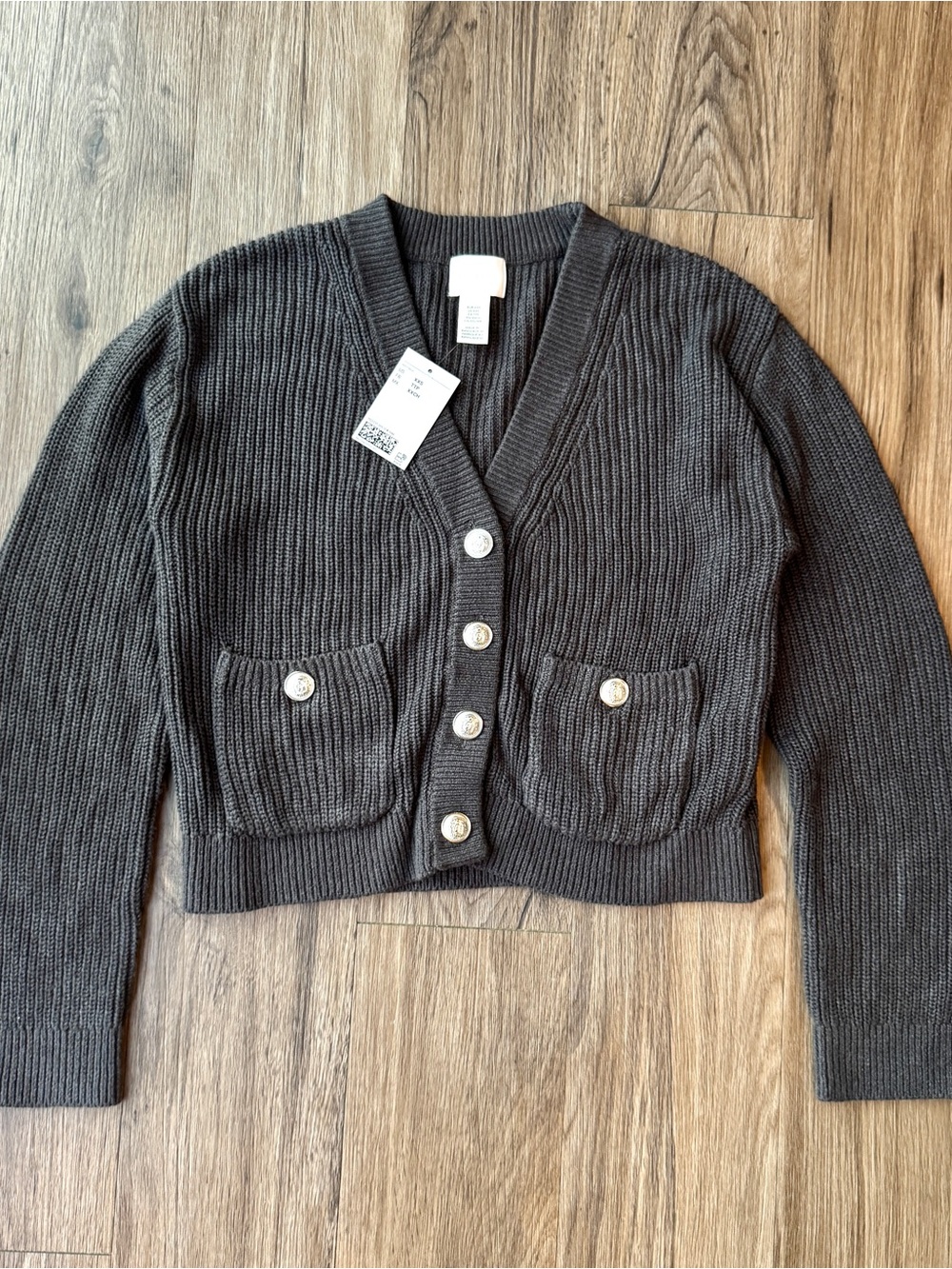 H&M Women’s Knit Cardigan Gray Button-Up Sweater with Pocket V Neck Ribbed